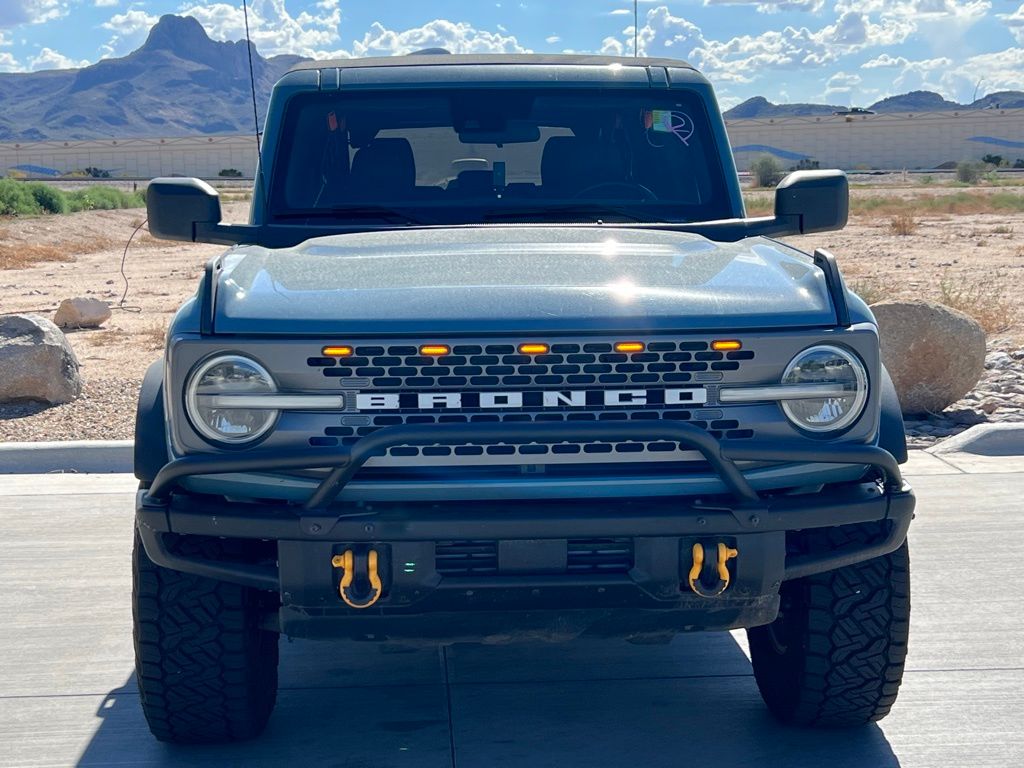 2022 Ford Bronco Badlands photo 3