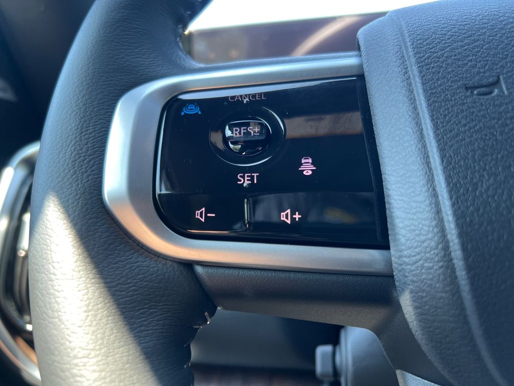 2026 Nissan Armada Platinum photo 10