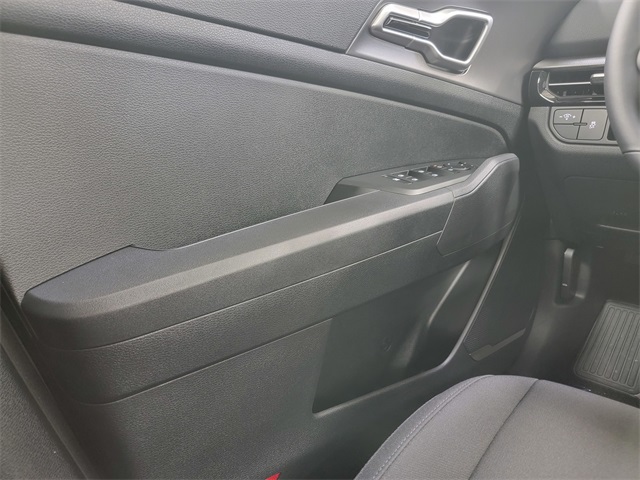 2026 Kia Seltos S photo 30