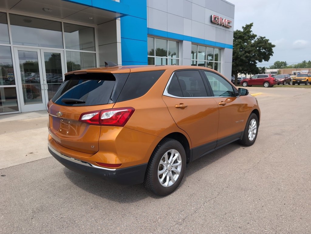 2018 Chevrolet Equinox LT photo 8