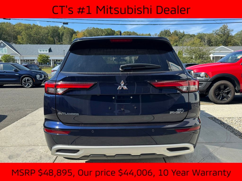 2025 Mitsubishi Outlander PHEV SEL photo 5
