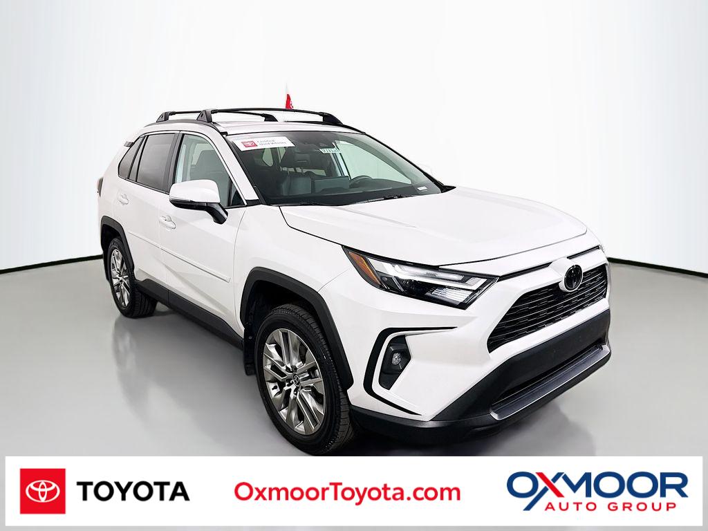 2024 Toyota RAV4 XLE Premium's photo