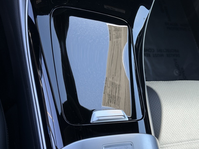2025 Mercedes Benz C 300 photo 14