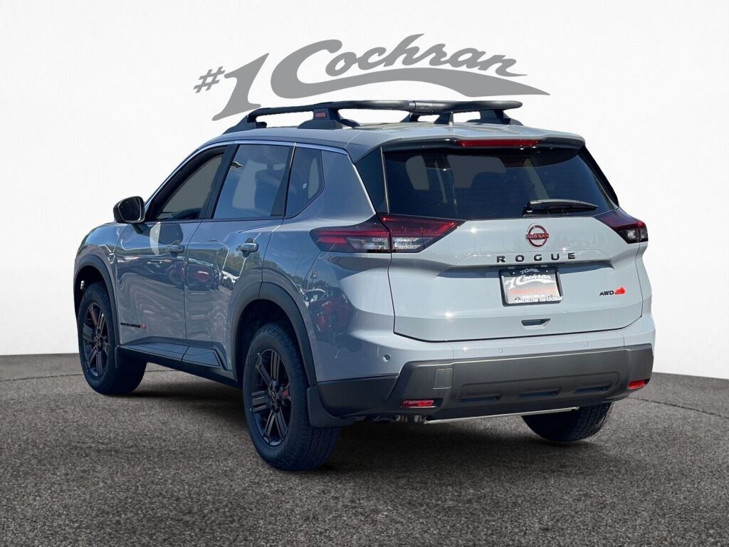 2026 Nissan Rogue SV photo 4