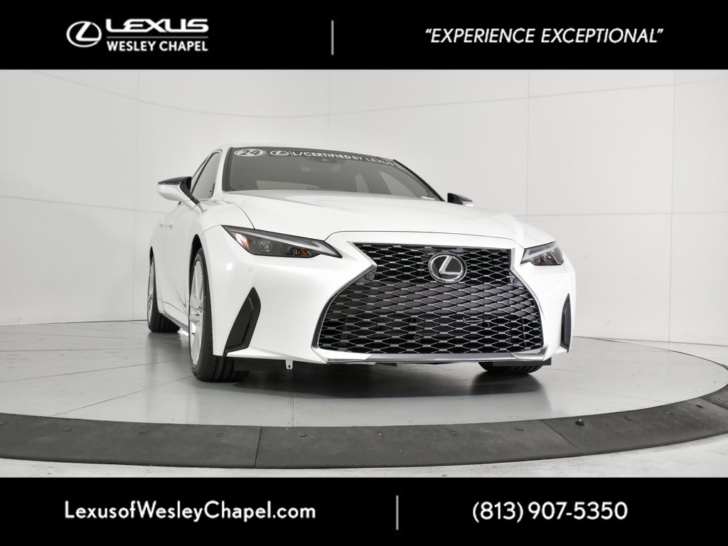 2024 Lexus IS 300's photo