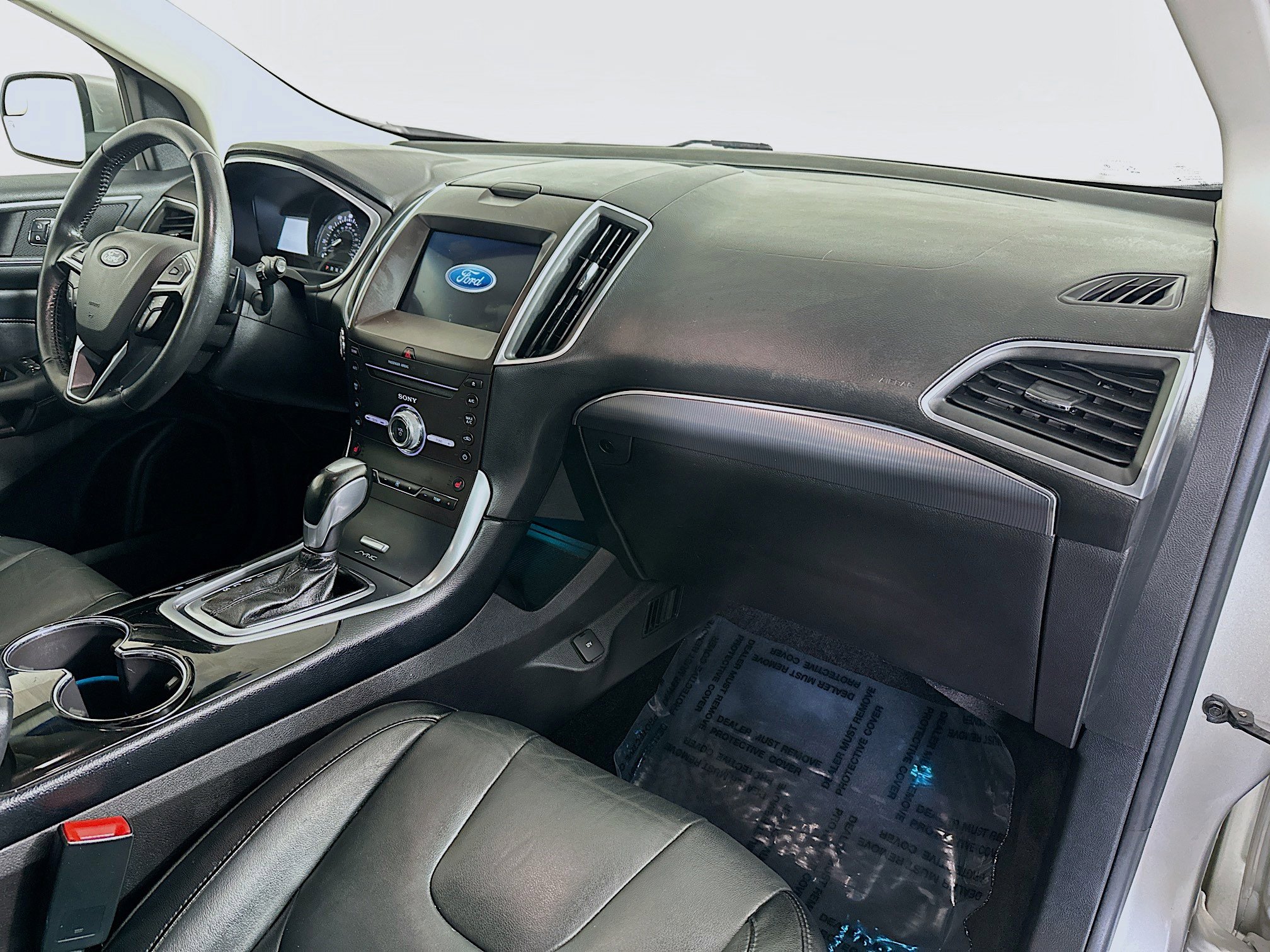 2017 Ford Edge Titanium photo 26