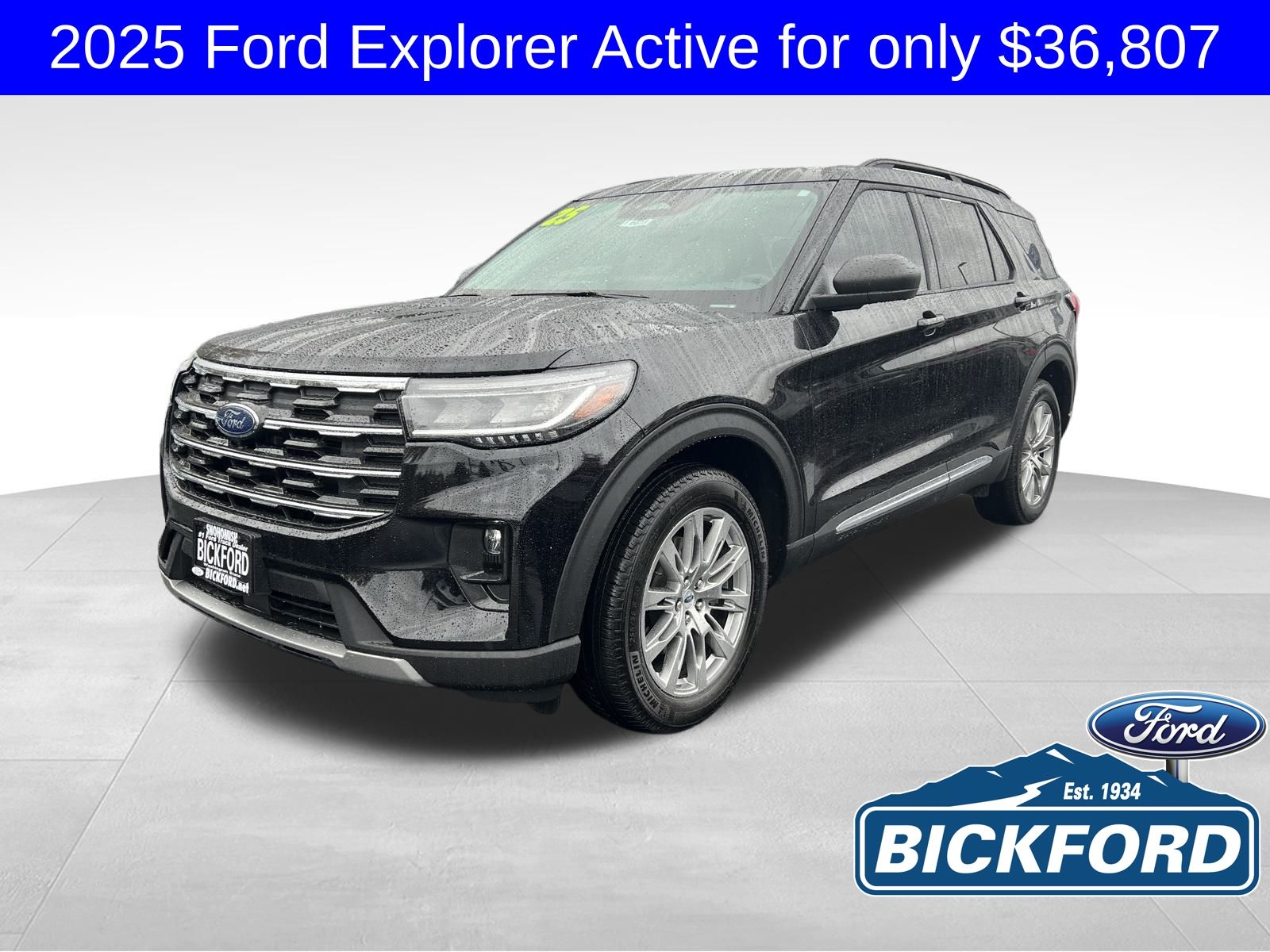 2025 Ford Explorer Active's photo