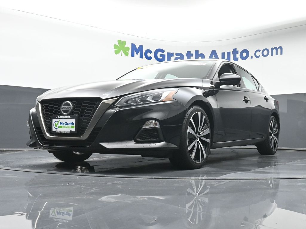 2022 Nissan Altima 2.5 SR photo 5