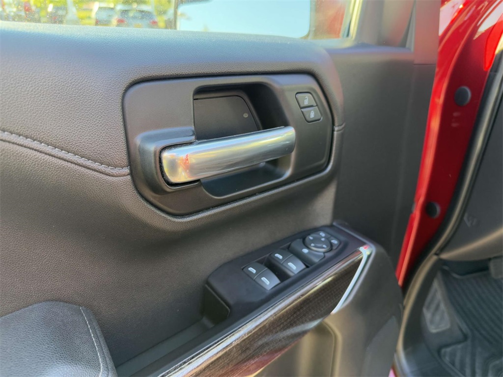 2019 Chevrolet Silverado 1500 RST photo 23