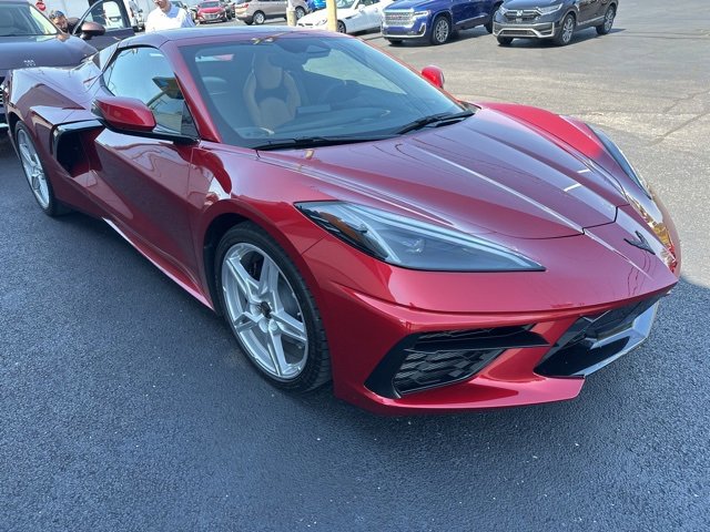 2024 Chevrolet Corvette Stingray 3LT photo 2