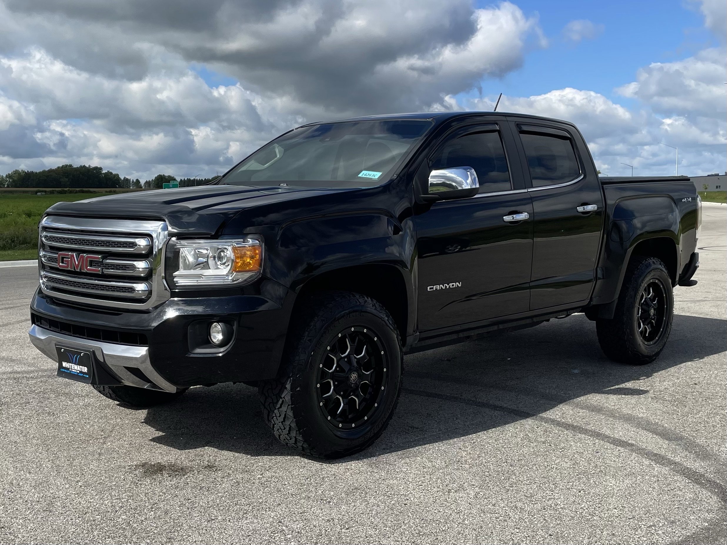 Used 2016 GMC Canyon SLT with VIN 1GTG6DE33G1144315 for sale in Saint Charles, Minnesota