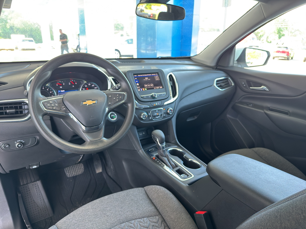 2023 Chevrolet Equinox LT photo 17