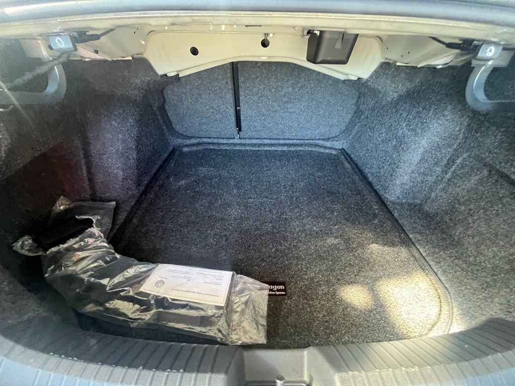 2024 Volkswagen Jetta 1.5T SE photo 25
