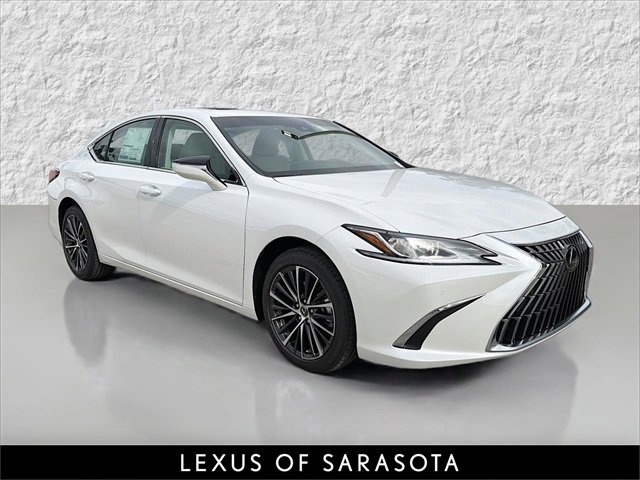 2025 Lexus ES 350's photo