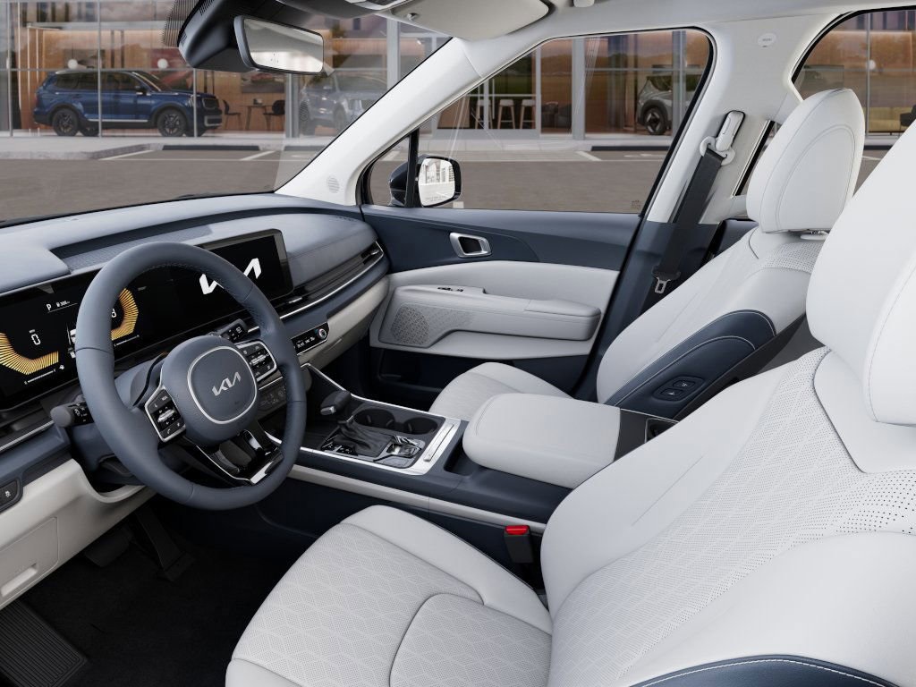 2025 Kia Carnival EX photo 17