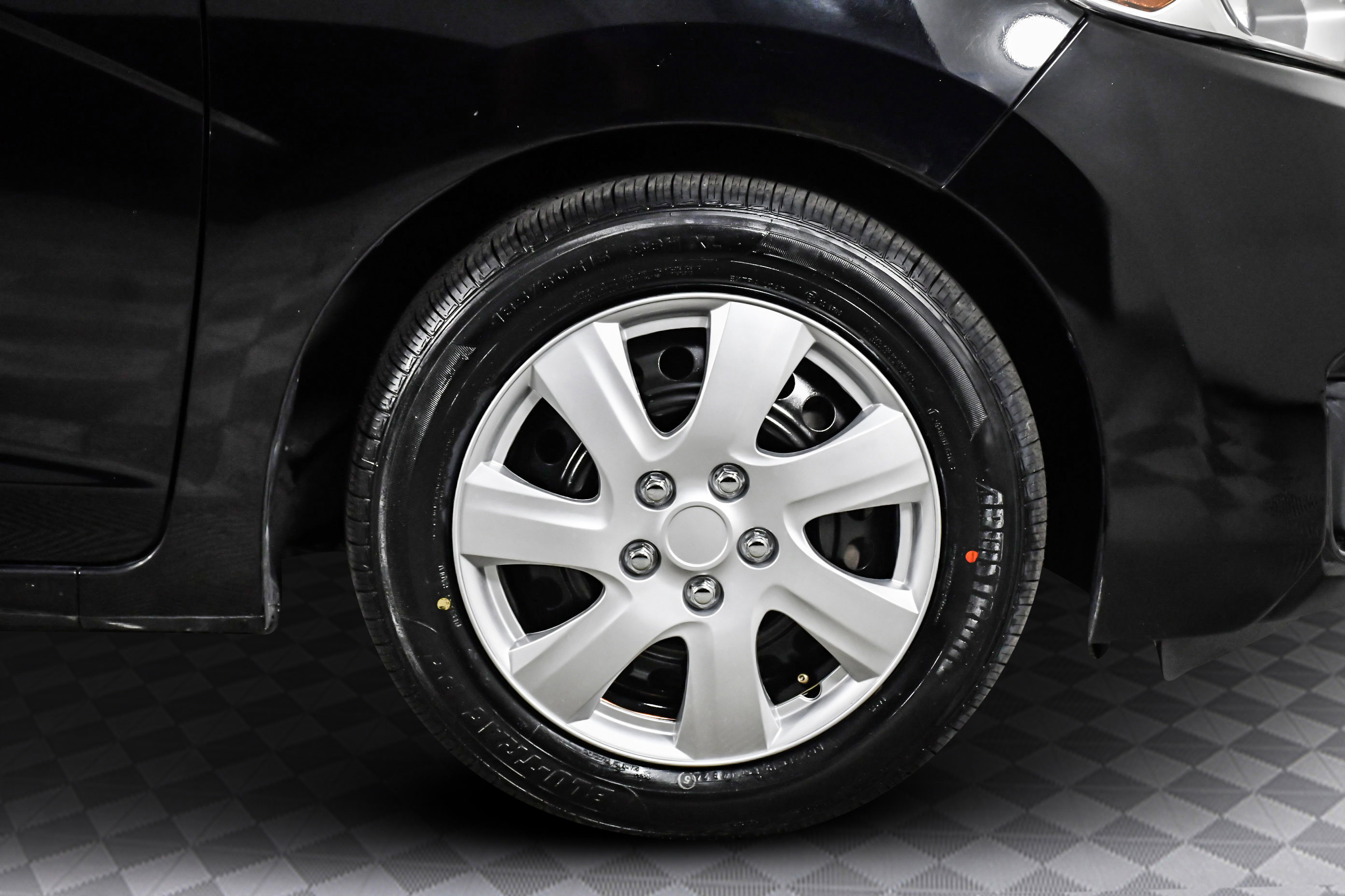 2017 Honda Fit LX photo 23