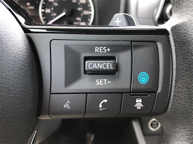 2023 Nissan Rogue SV photo 18