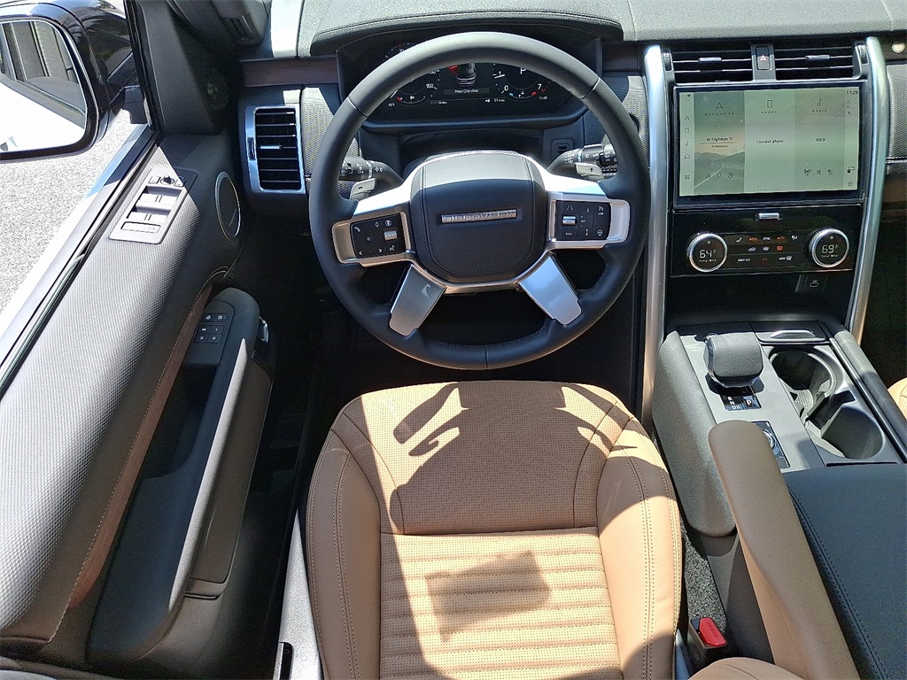 2025 Land Rover Discovery SE photo 7