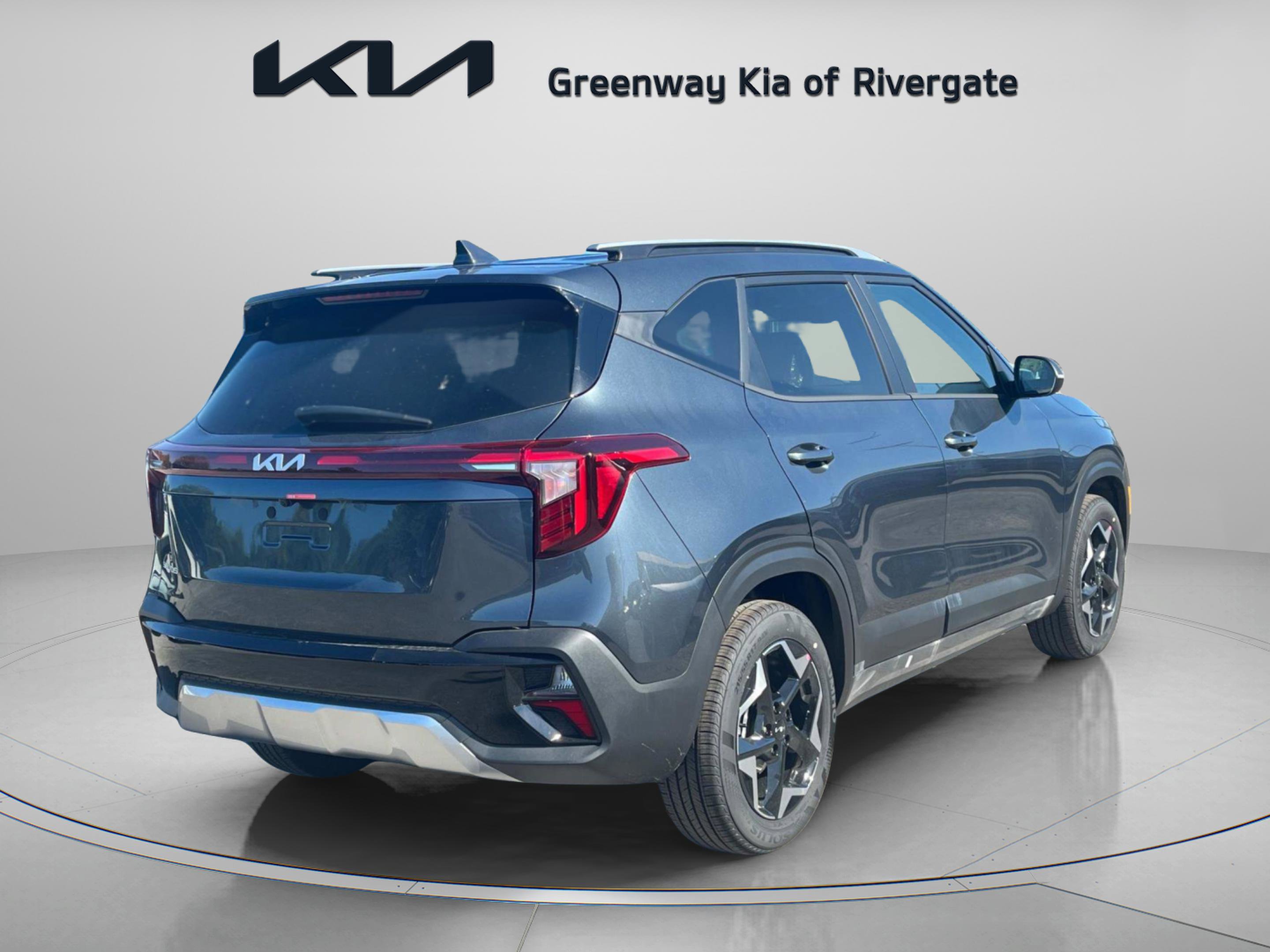 2026 Kia Seltos S photo 2