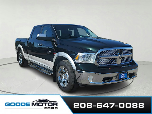 2015 RAM Ram 1500 Pickup Laramie