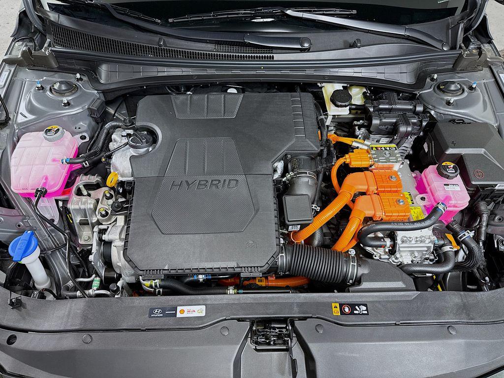 2025 Hyundai Elantra Hybrid SEL Sport photo 27