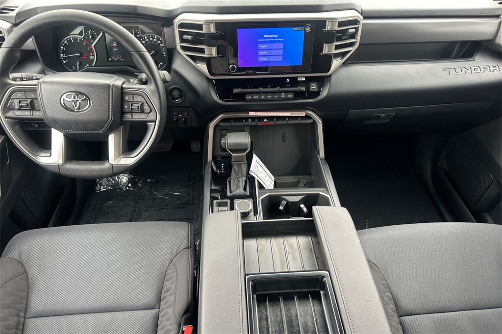 2025 Toyota Tundra SR5 CrewMax photo 10