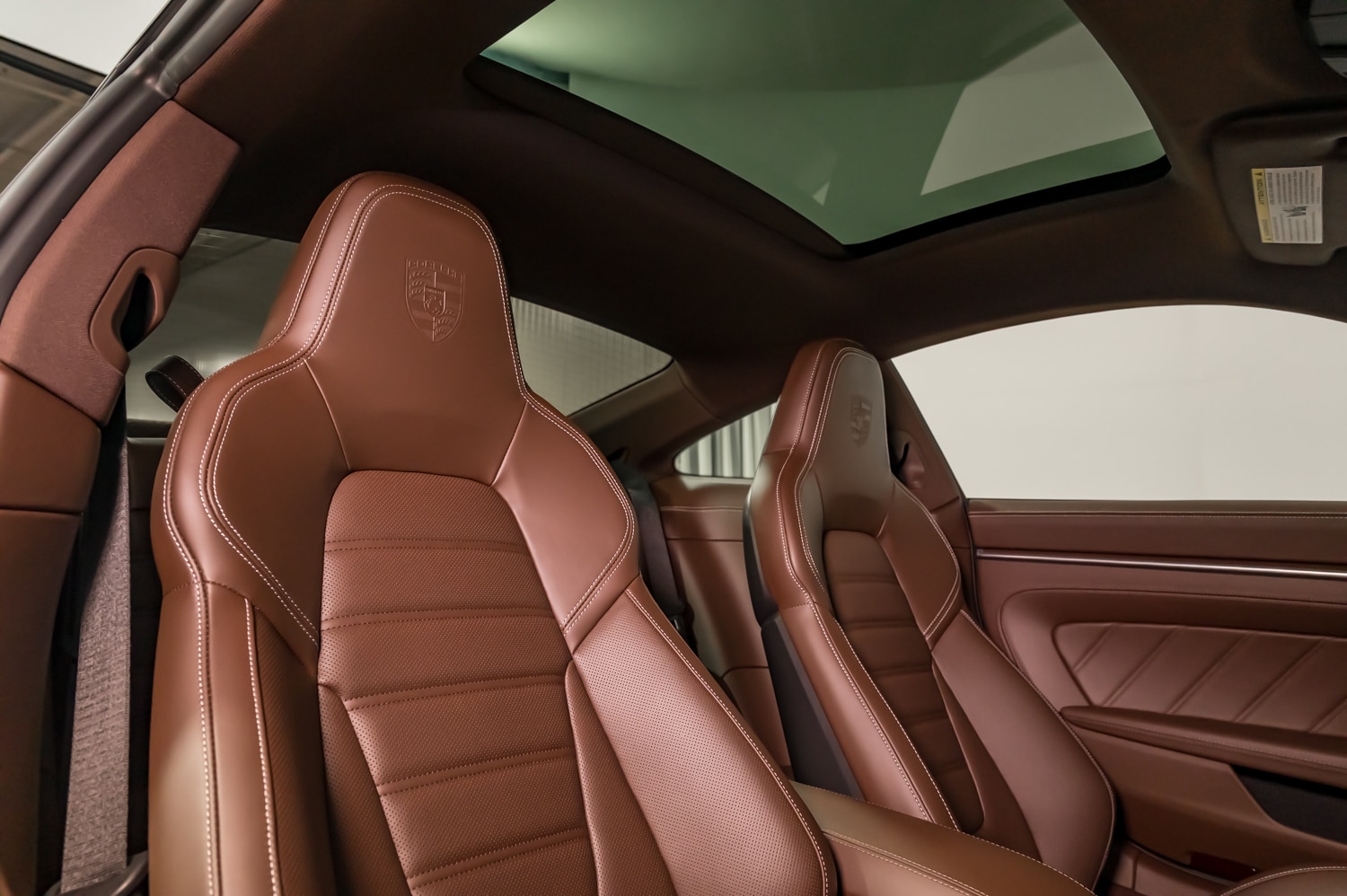 2024 Porsche 911 4 GTS photo 37