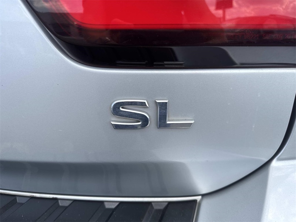 2021 Nissan Armada SL photo 9