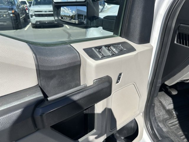 2021 Ford F-350 XL photo 24