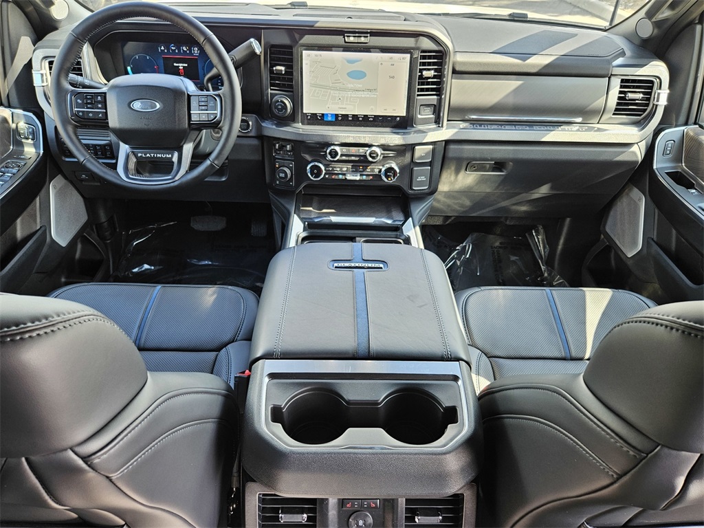 2025 Ford F-250 Platinum photo 38