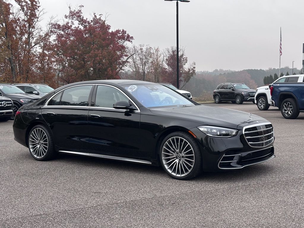 2023 Mercedes-Benz S-Class S 580's photo