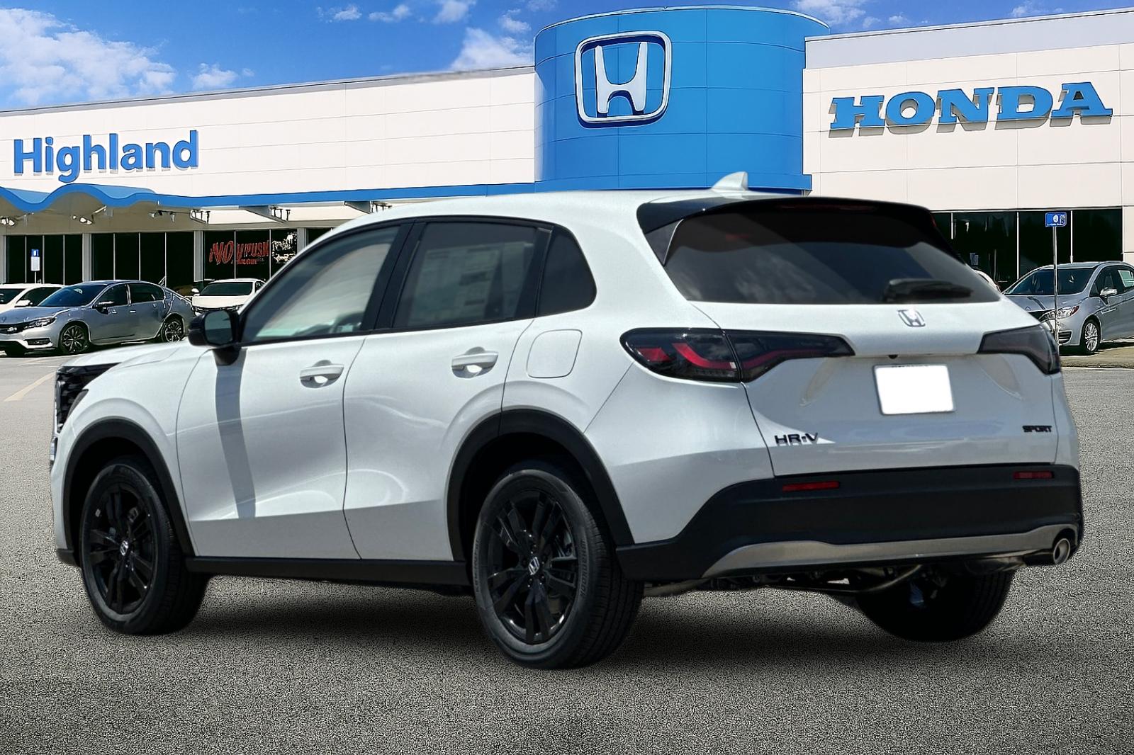 2026 Honda HR-V Sport photo 2