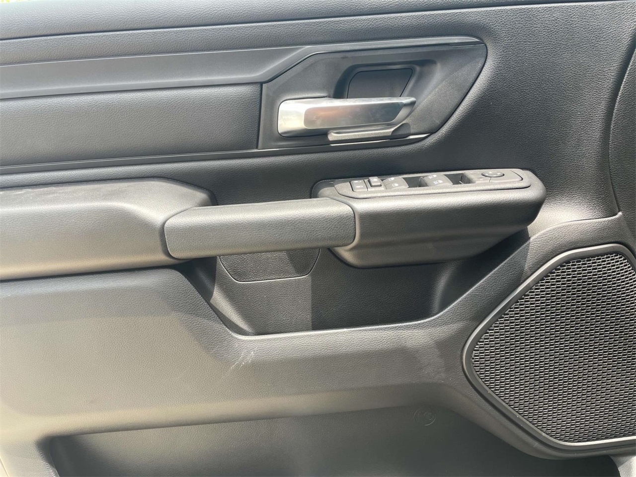 2025 Ram 1500 Warlock photo 18