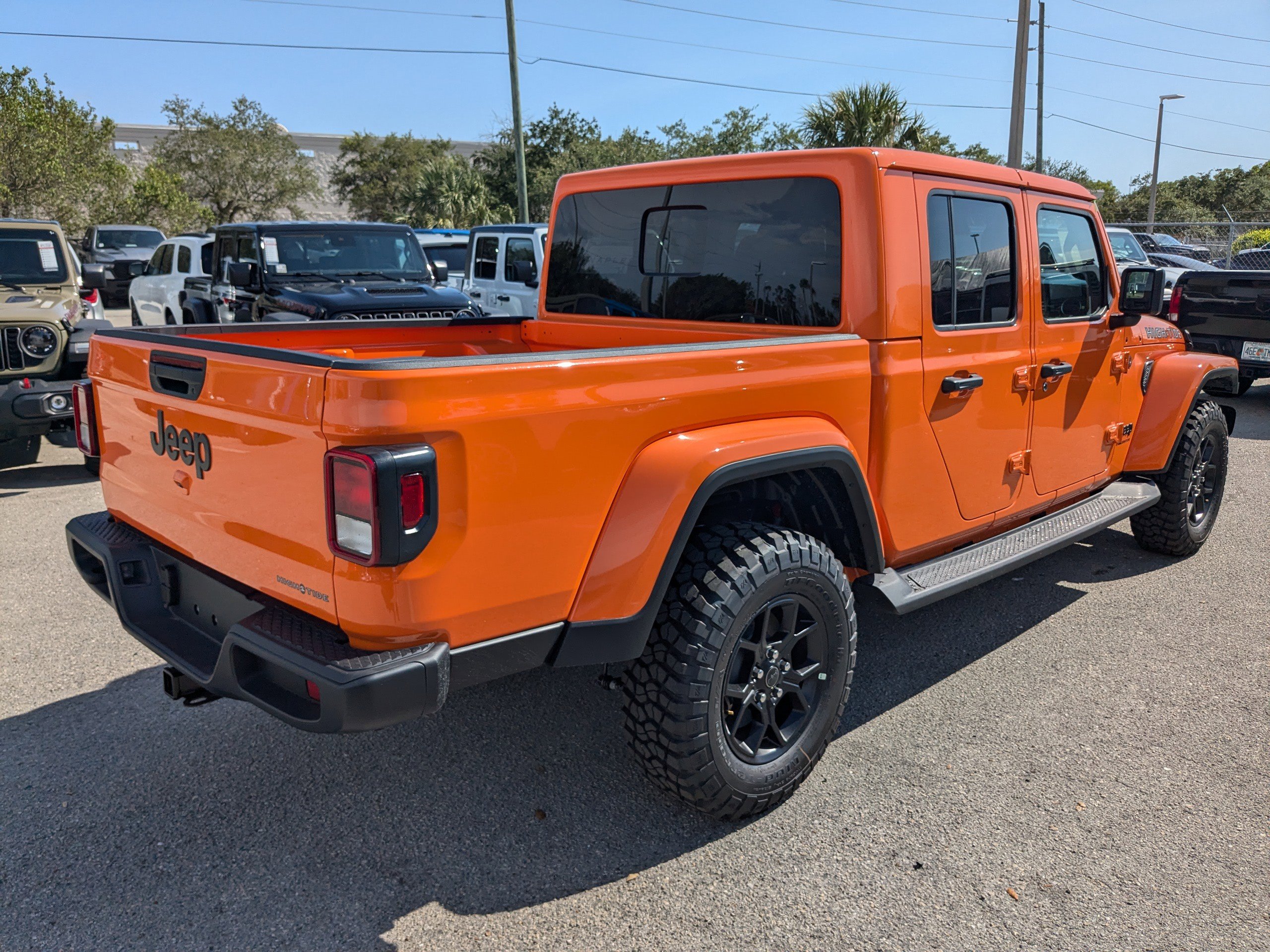 2025 Jeep Gladiator Sport photo 26