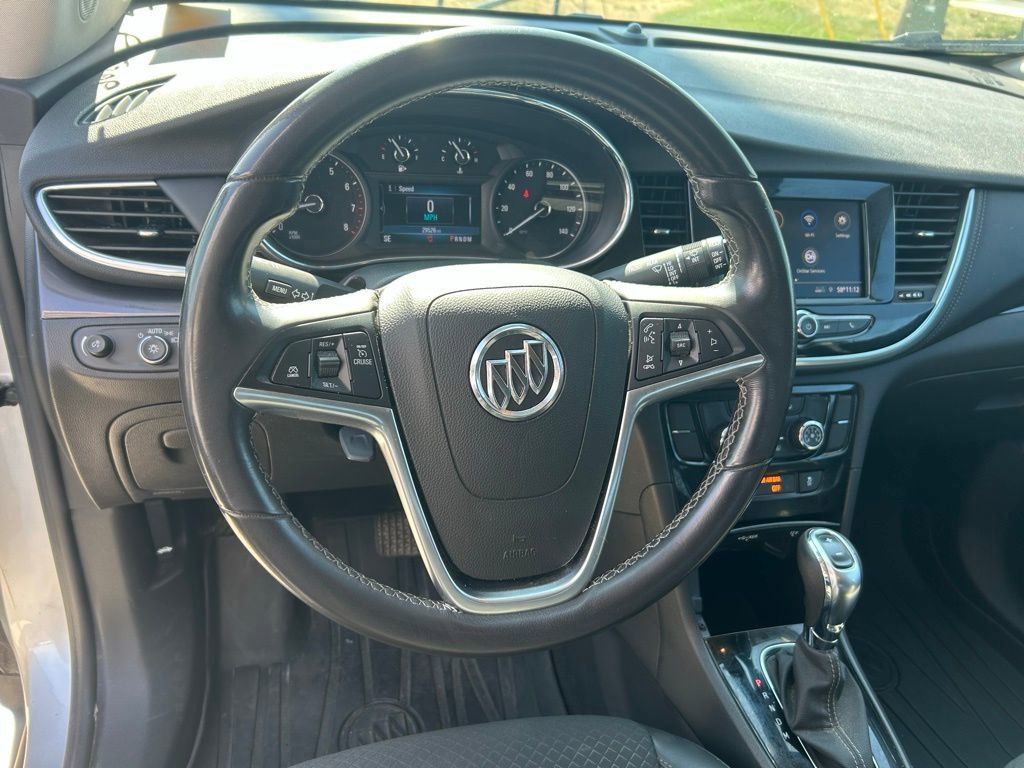 2022 Buick Encore Preferred photo 13