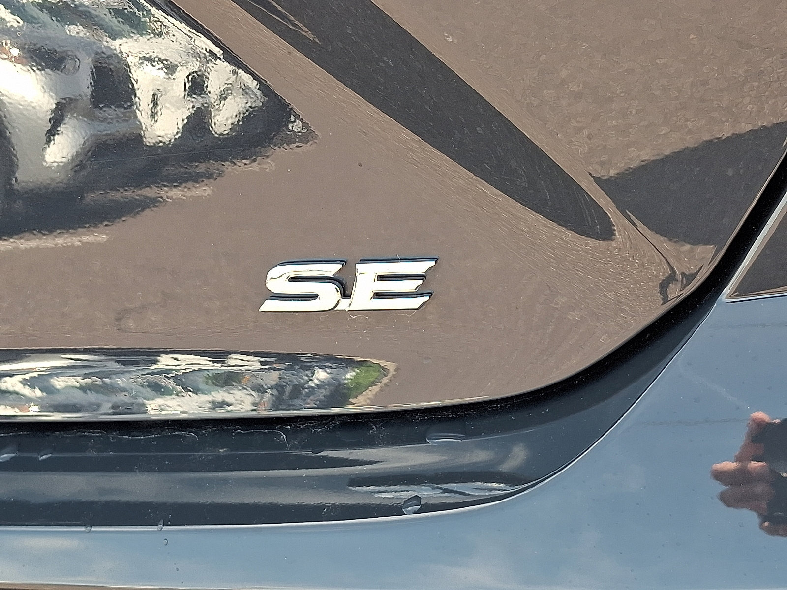 2025 Toyota Camry SE photo 26