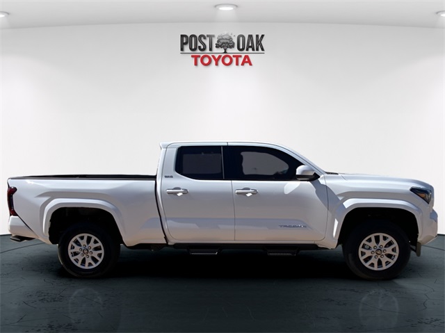2025 Toyota Tacoma SR5 4x4 Double Cab photo 8
