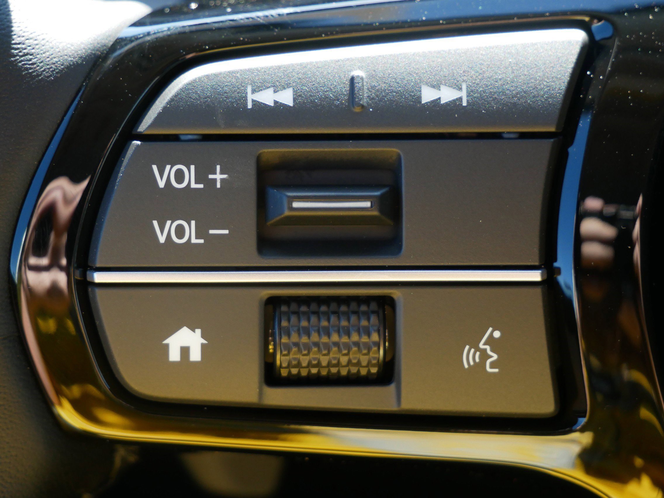 2025 Honda Pilot Touring photo 16