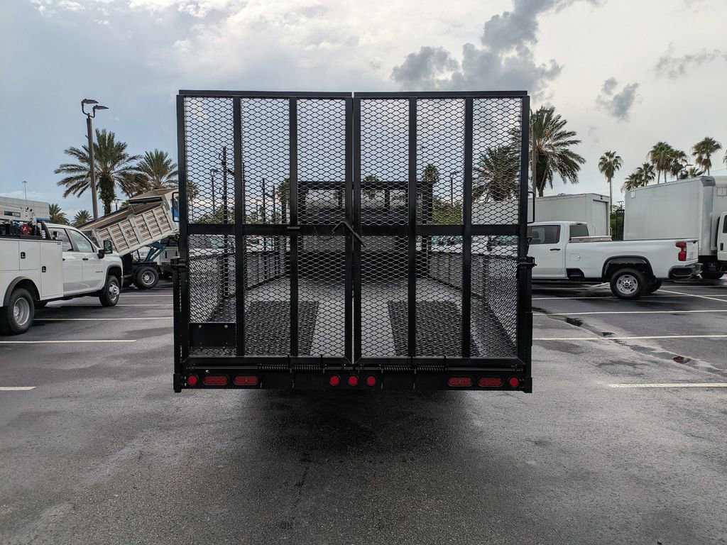 2025 Chevrolet Silverado 4500HD photo 4