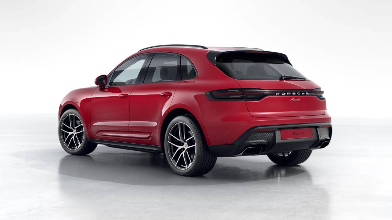 2026 Porsche Macan T photo 3