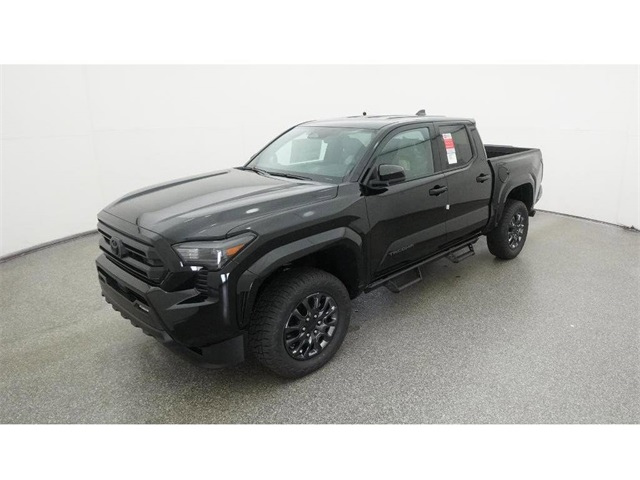 2025 Toyota Tacoma SR5's photo