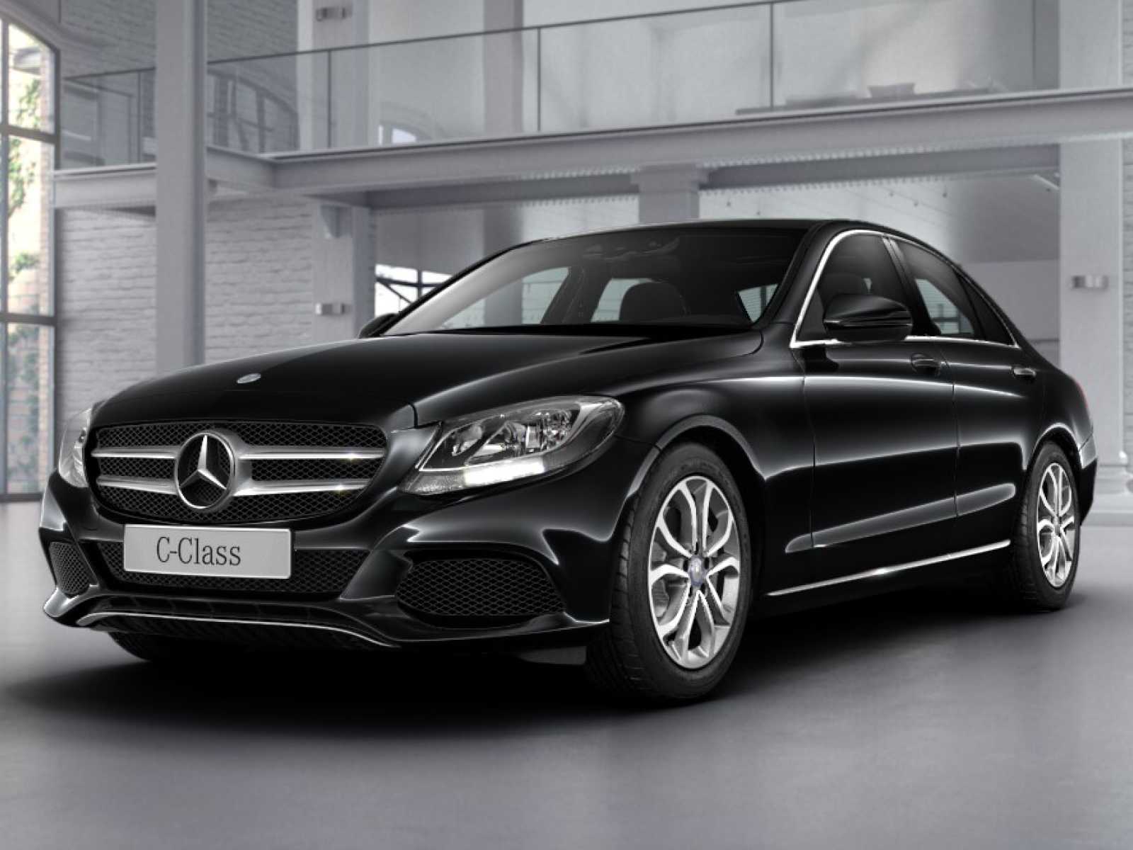 2016 Mercedes-Benz C-Class C300 Luxury's photo