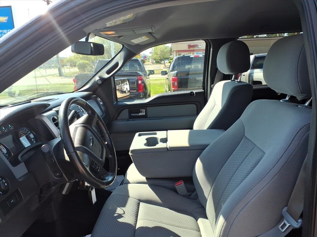 2014 Ford F-150 XLT photo 8
