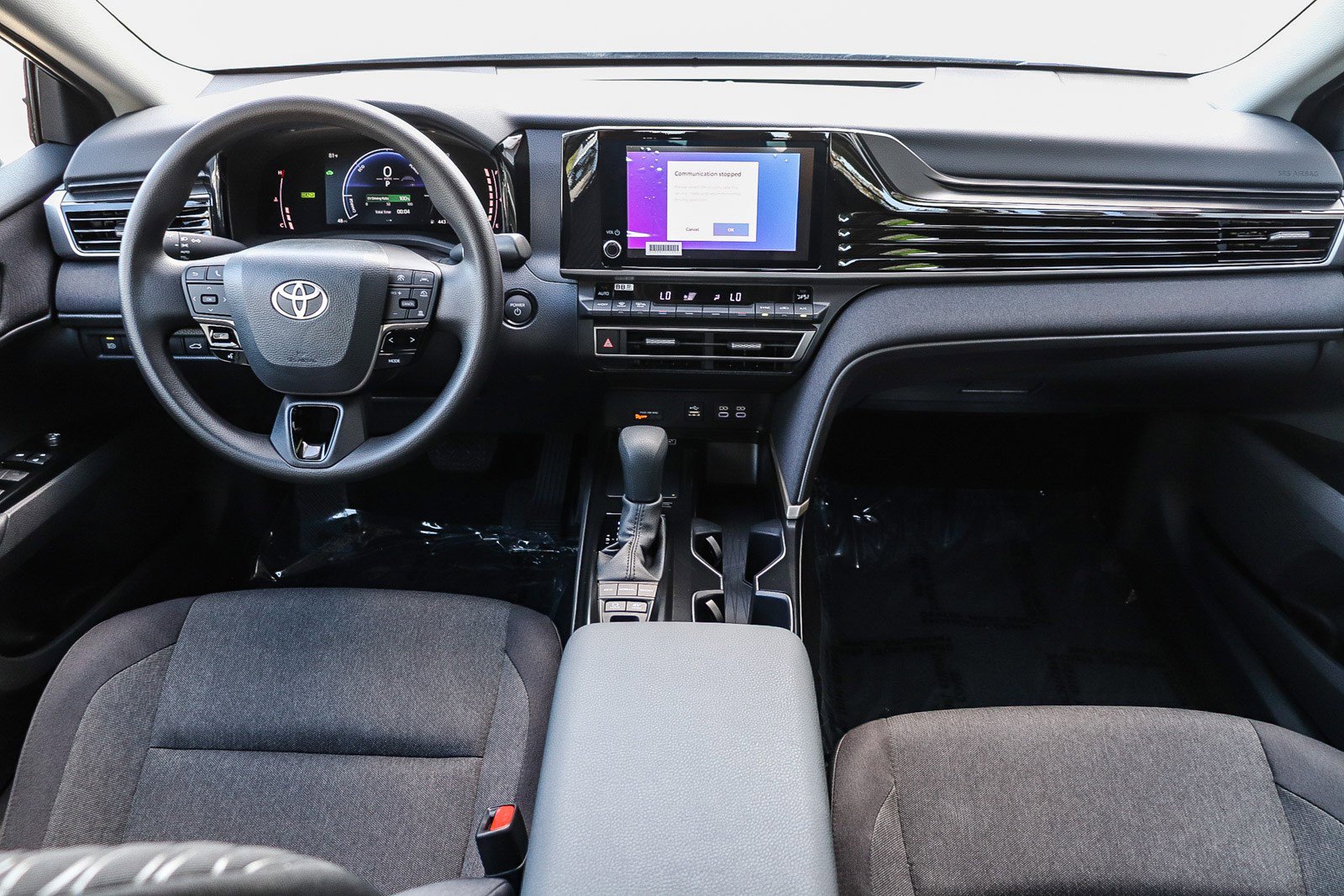 2025 Toyota Camry LE photo 12