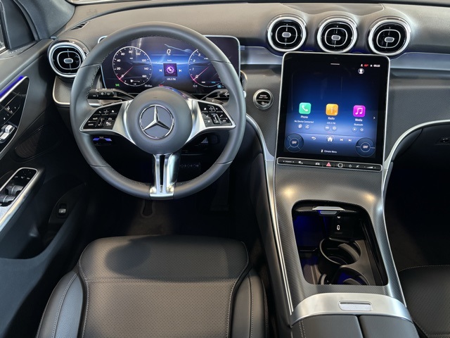 2026 Mercedes Benz GLC 300 photo 23