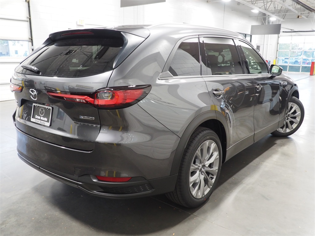 2026 Mazda CX-90 3.3 Turbo Preferred photo 2