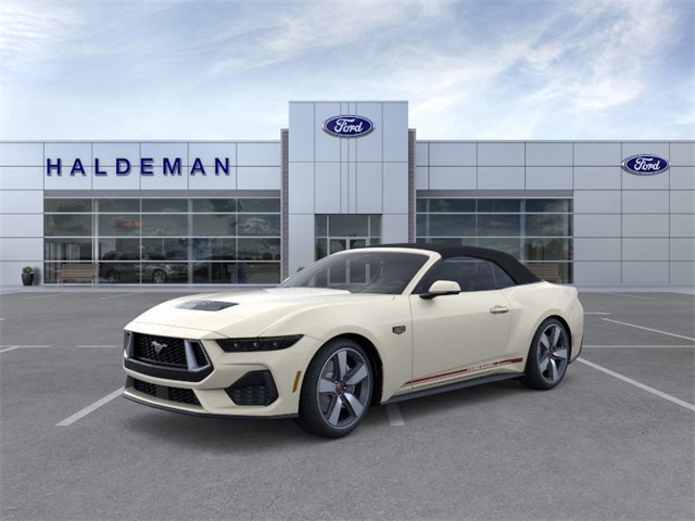 2025 Ford Mustang GT Premium's photo