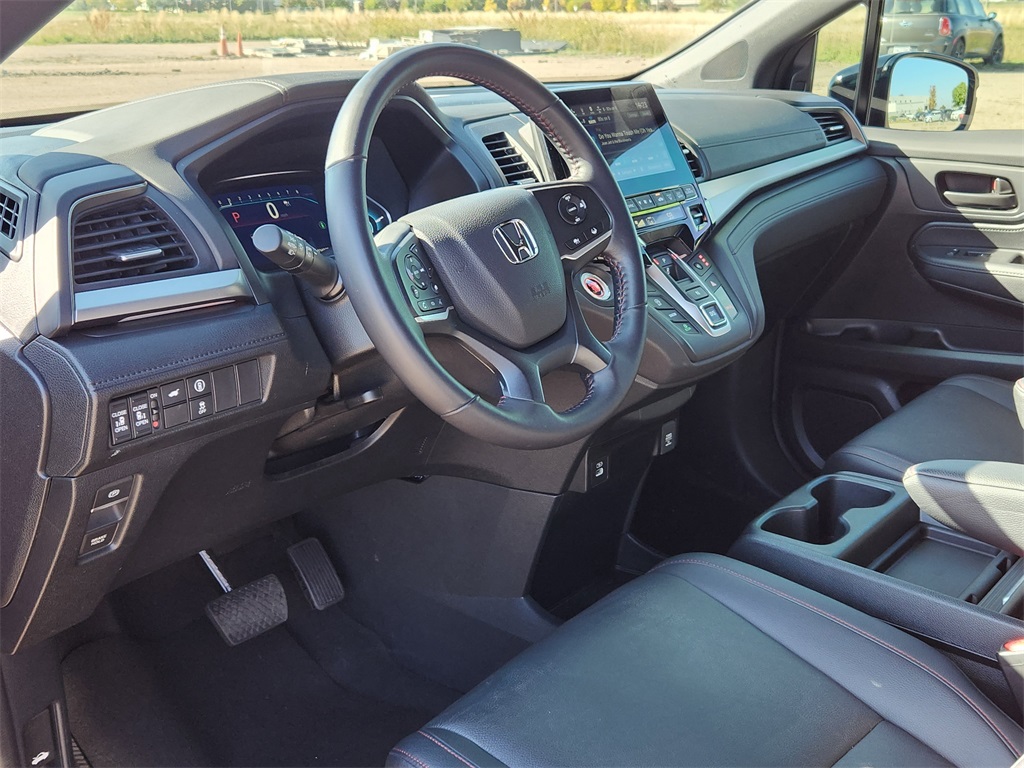 2024 Honda Odyssey Sport photo 7