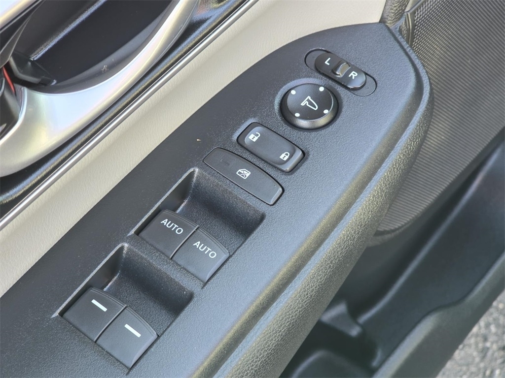 2019 Honda CR-V EX-L photo 22