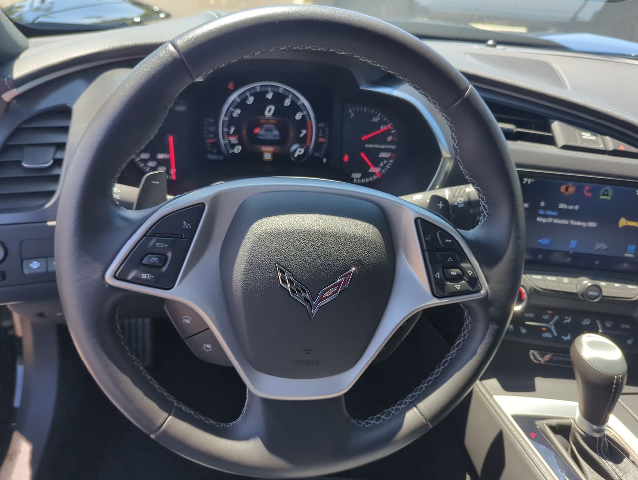 2014 Chevrolet Corvette Stingray Base 3LT photo 9